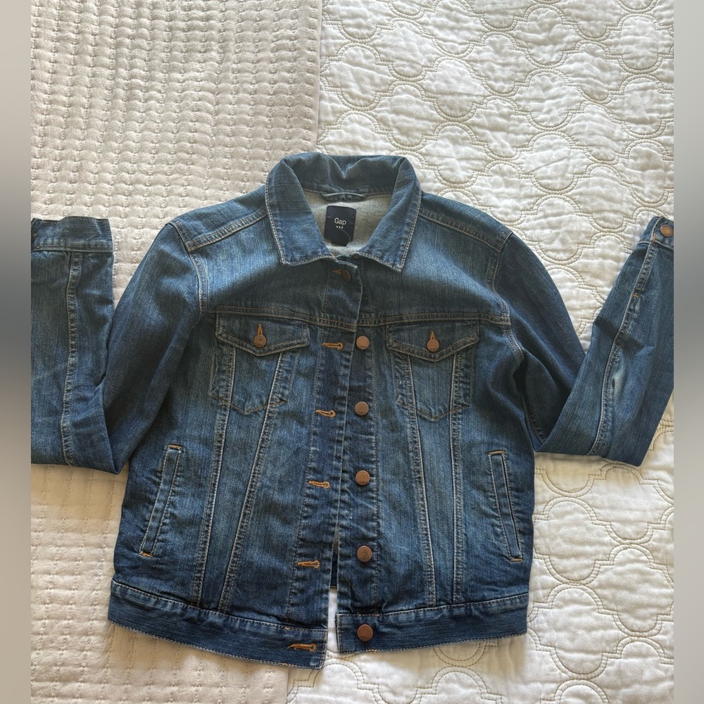 GAP Jean jacket!